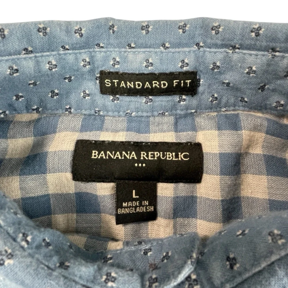 Banana‎ Republic Men's 100% cotton Blue Microprint Short Sleeve Button-Up Shirt